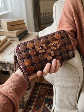 Beaded Shells Floral Clutch